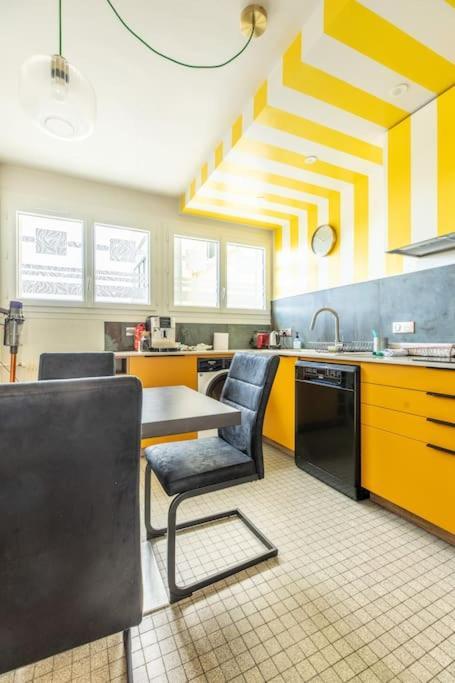 La Rose Des Vents -magnifique F2 Avec Parking 32 Jean Jaures *